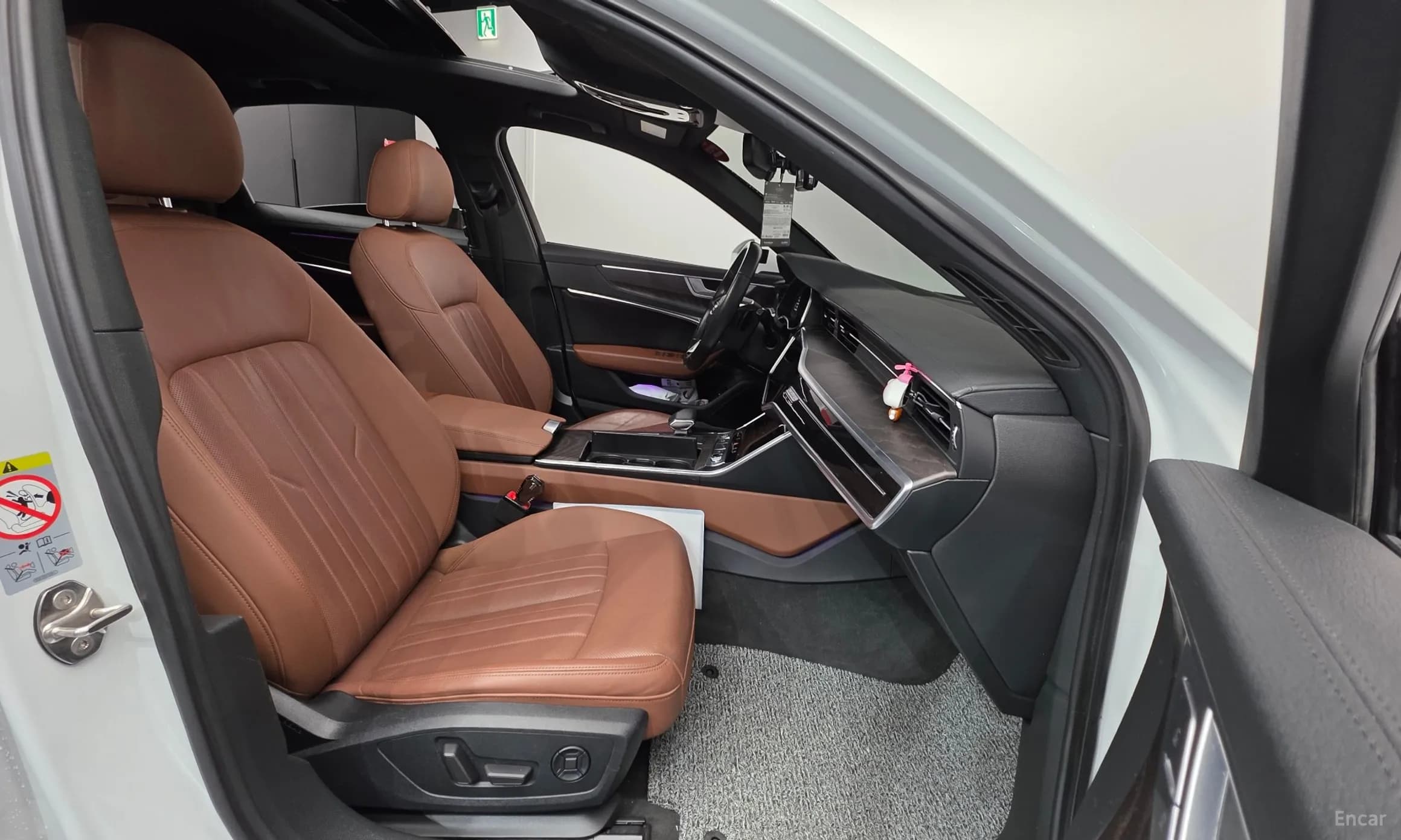 A6 (C8)