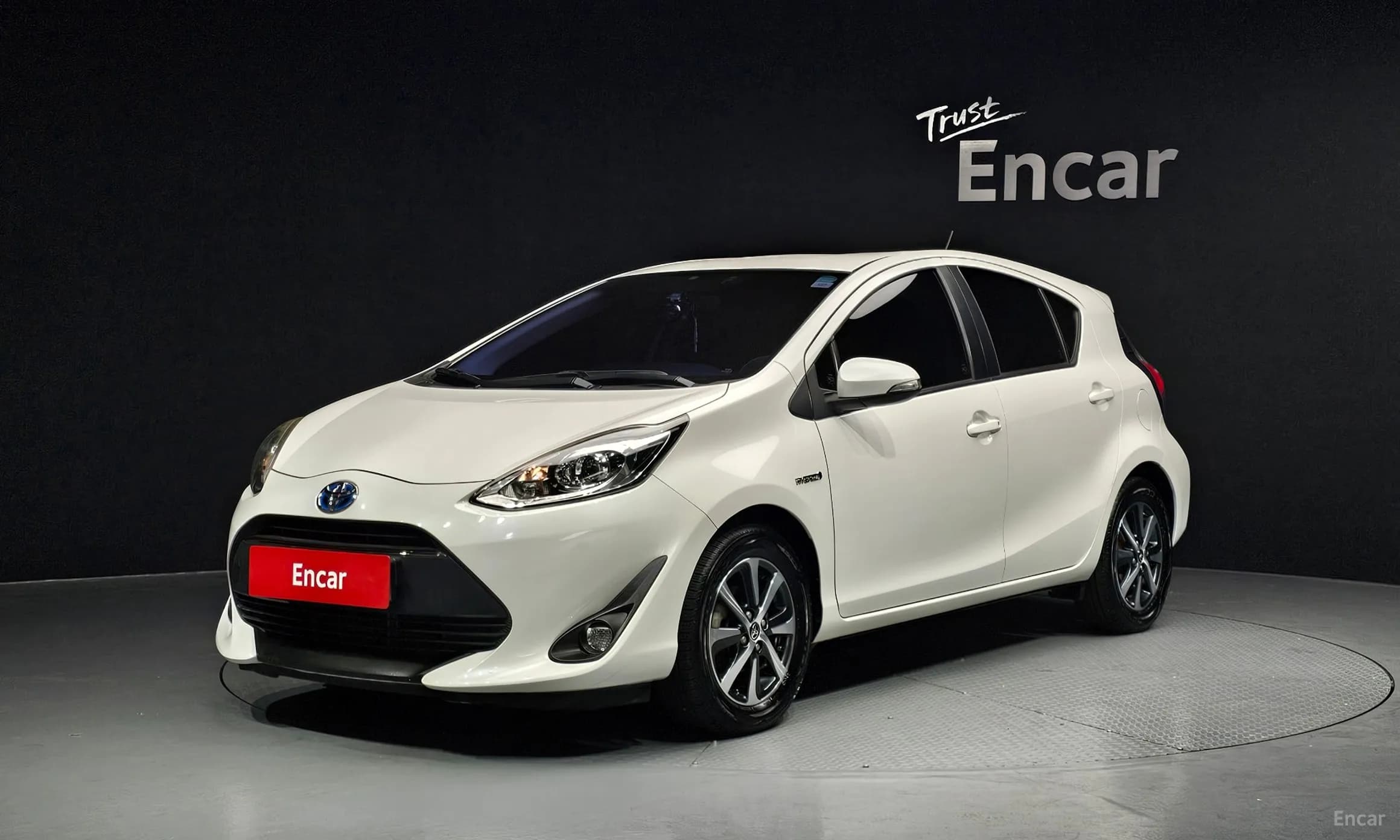 Prius C