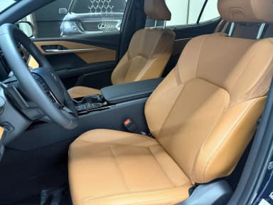 Camry (XV80)