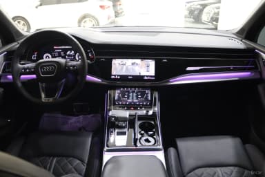 Q7 (4M)