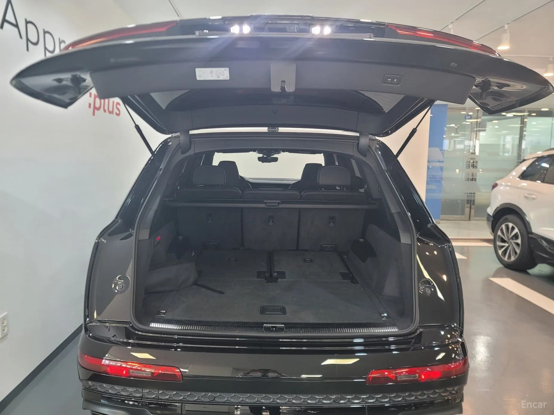 Q7 (4M)