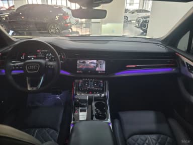 Q7 (4M)