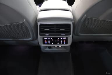 Q7 (4M)
