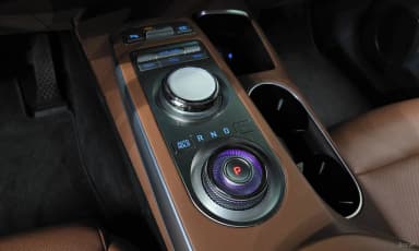GV70