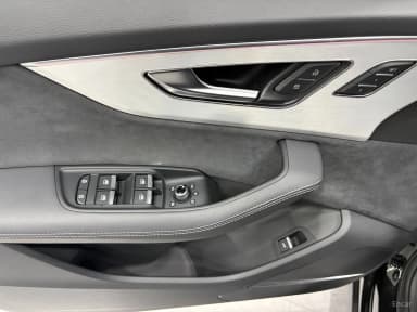 Q7 (4M)