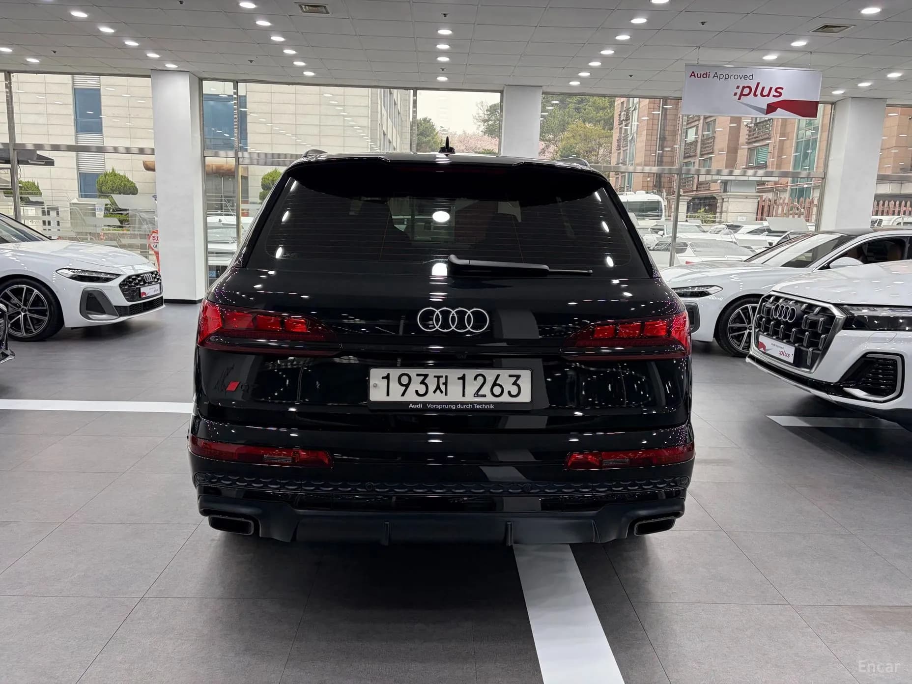 Q7 (4M)