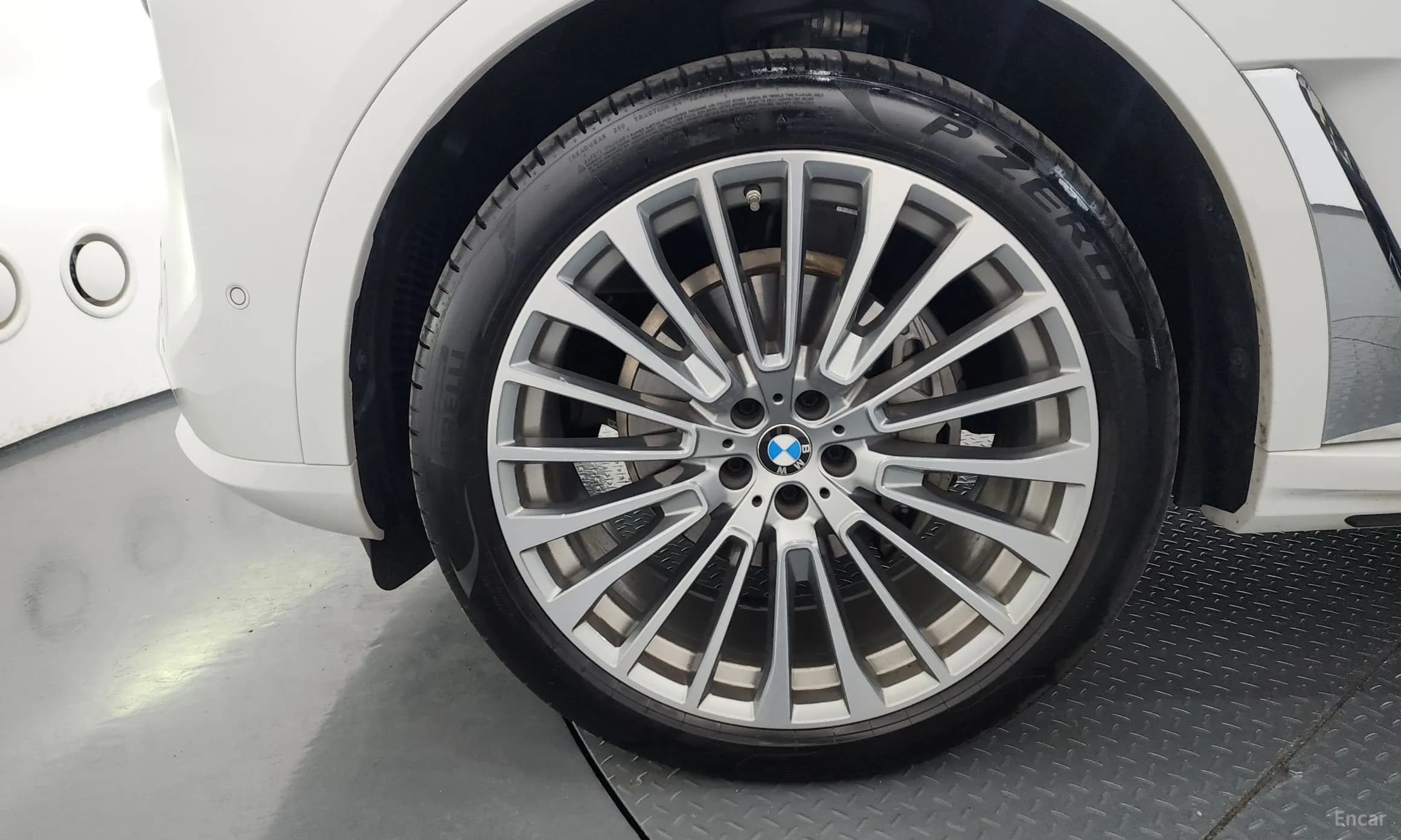 X7 (G07)