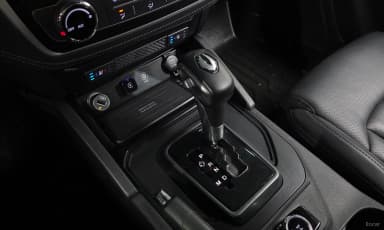 Rexton Sports Khan