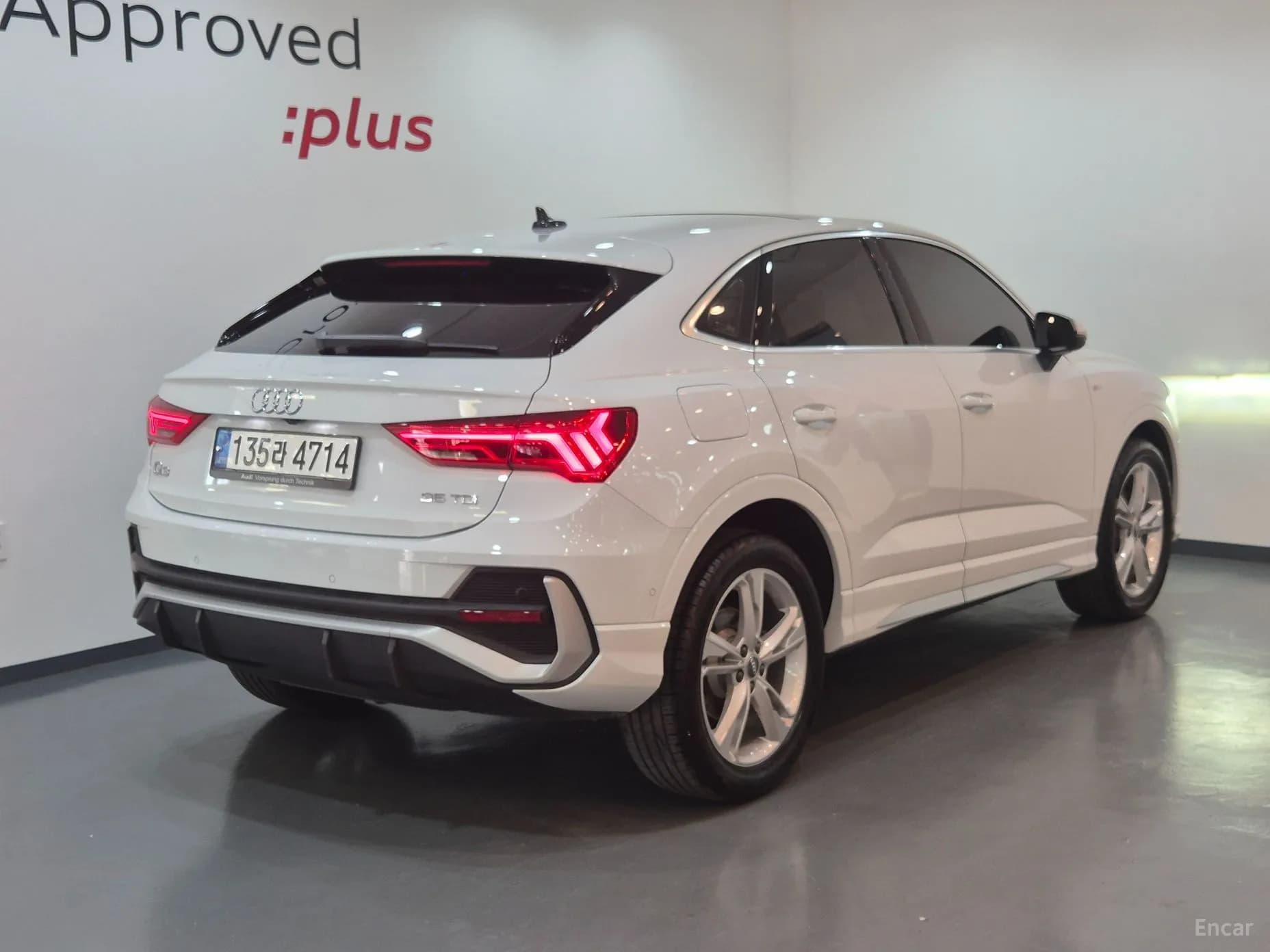 Q3 (F3)
