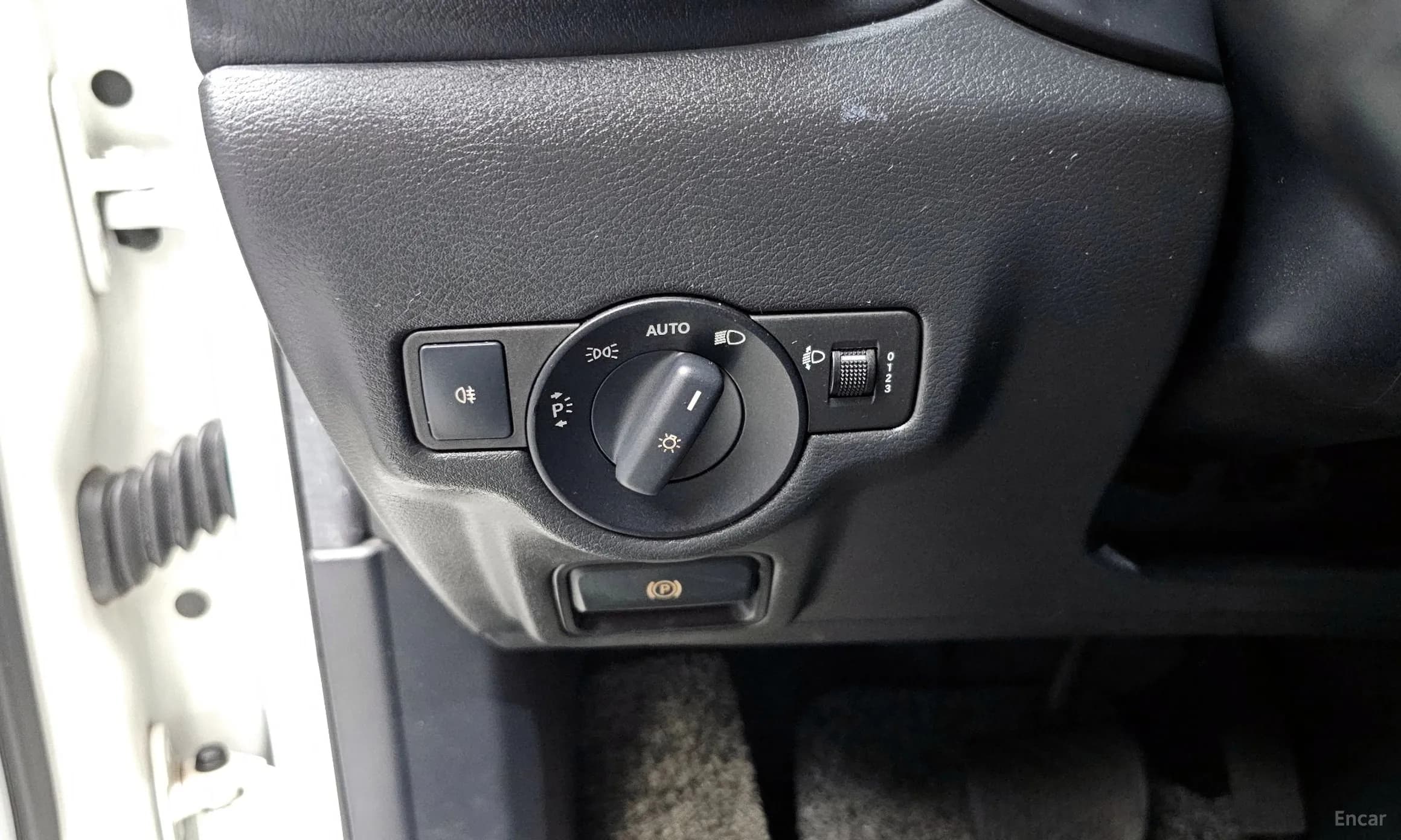 Q30