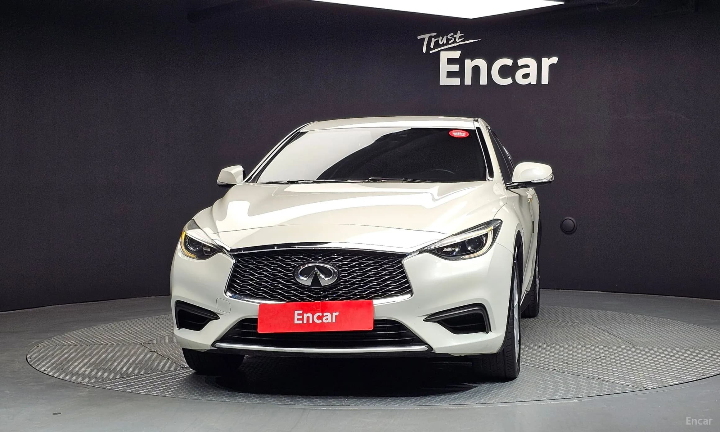 Q30