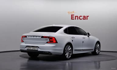 S90