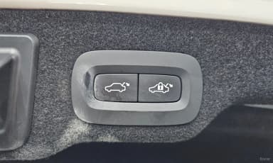 S90