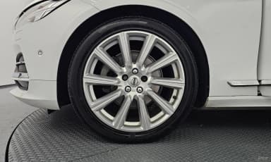 S90