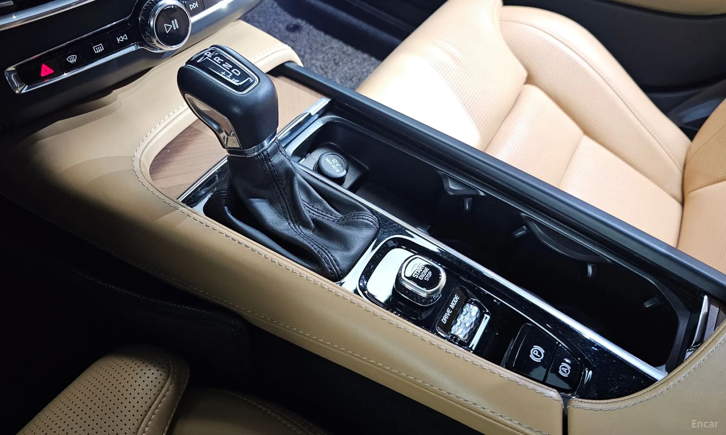 S90