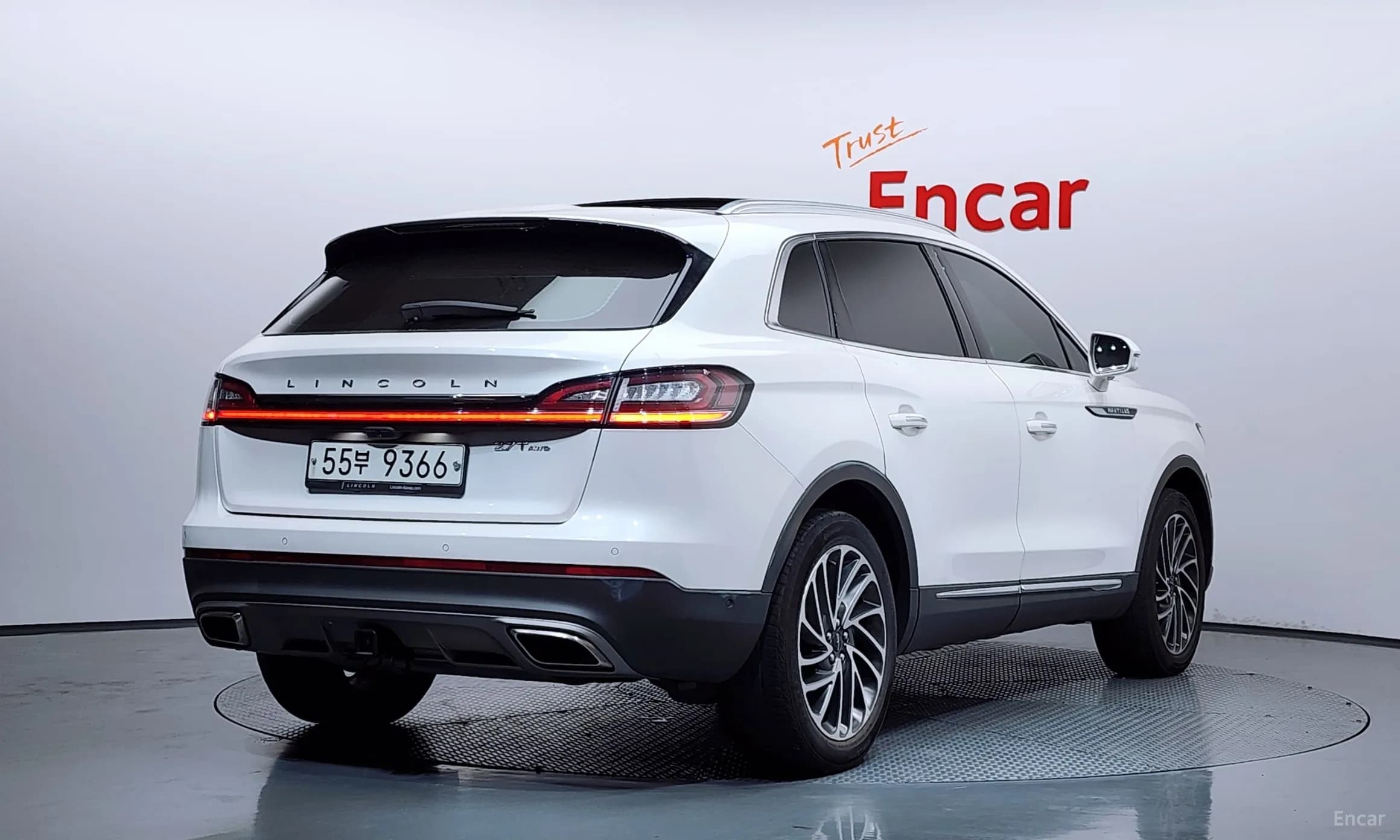 Nautilus Gen 1