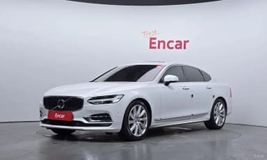 S90