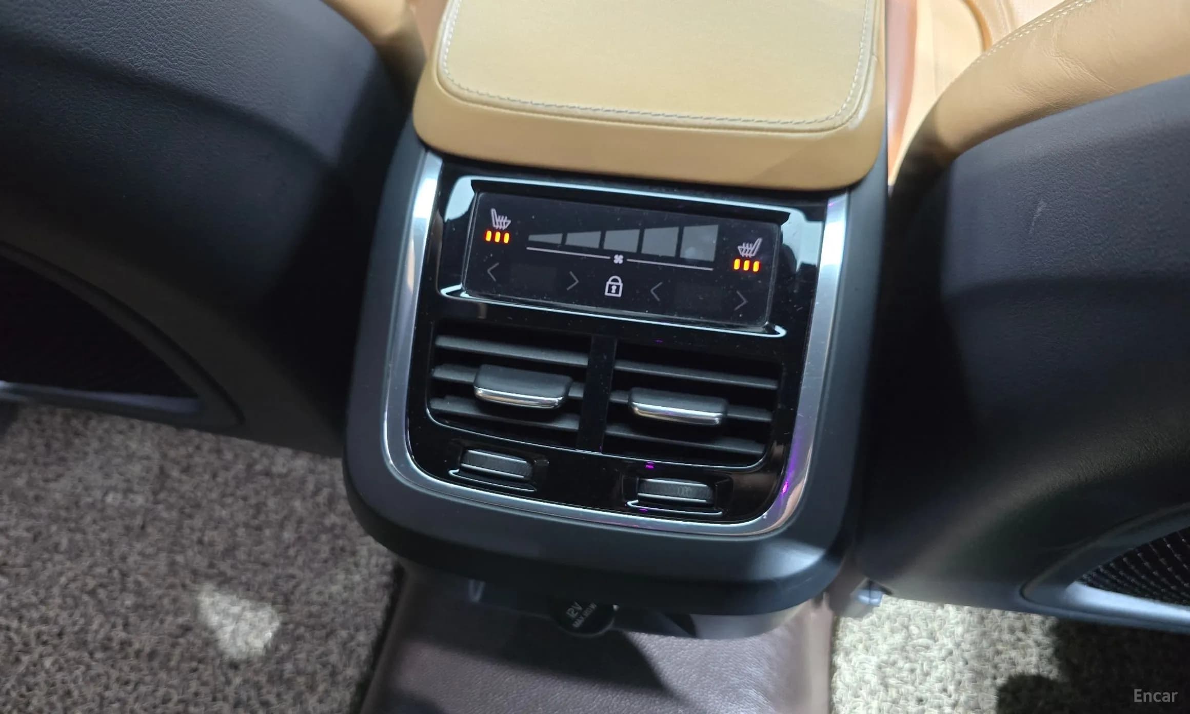 S90