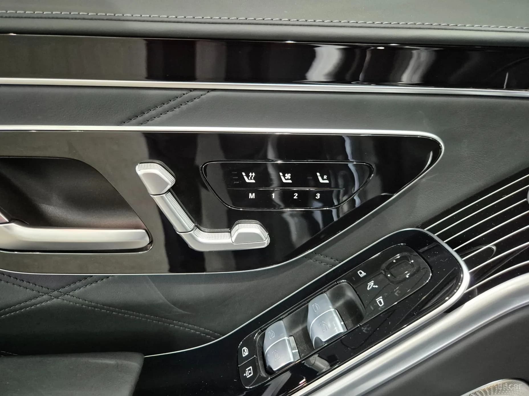 S-Class W223