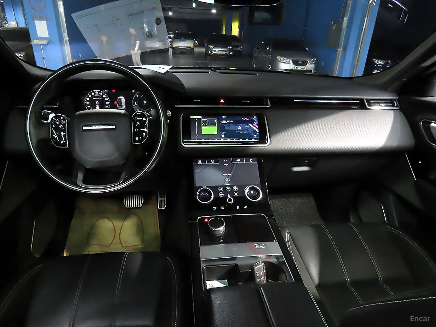 Range Rover Bella