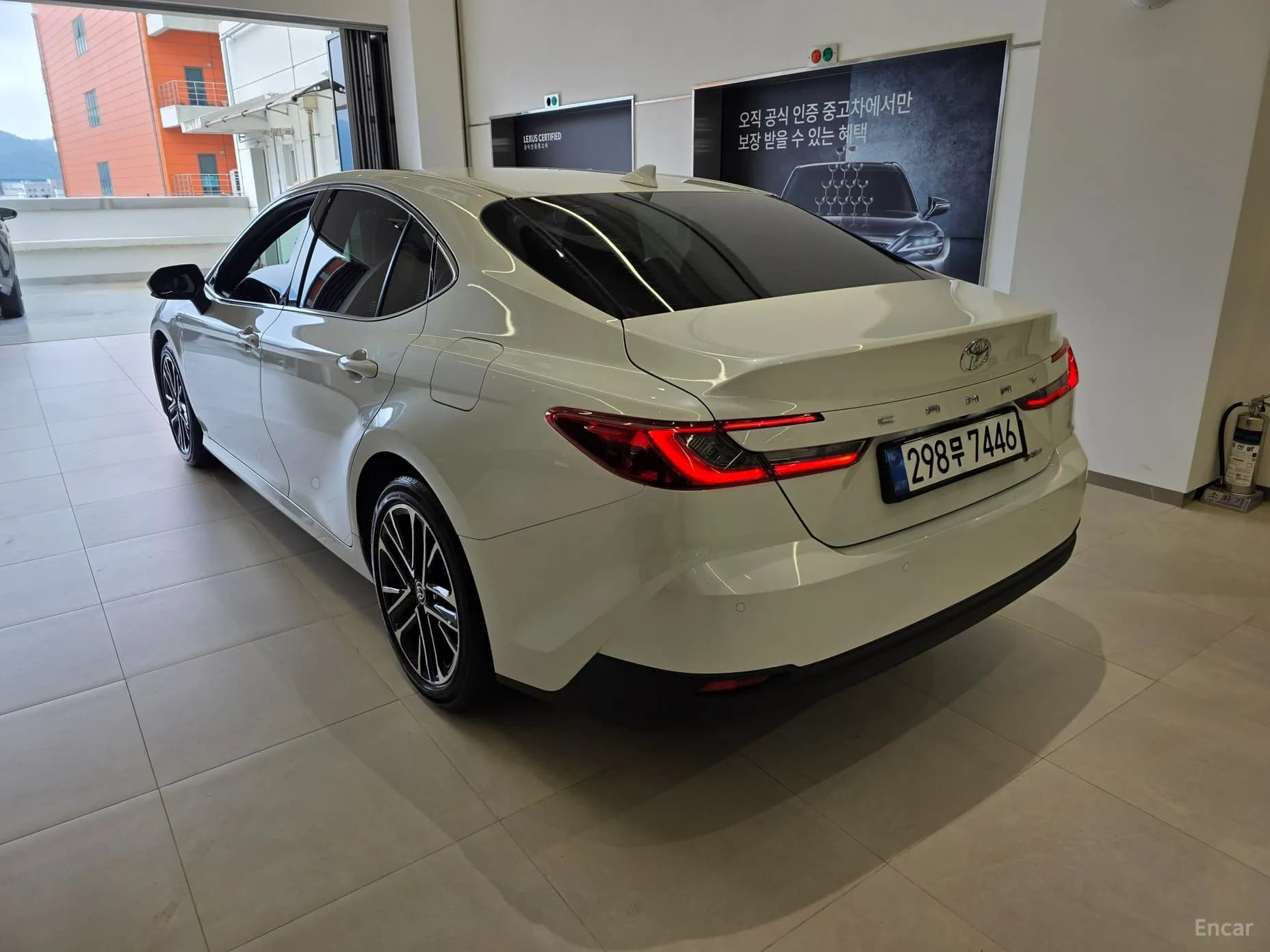 Camry (XV80)