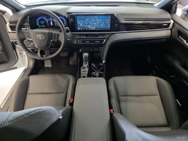 Camry (XV80)