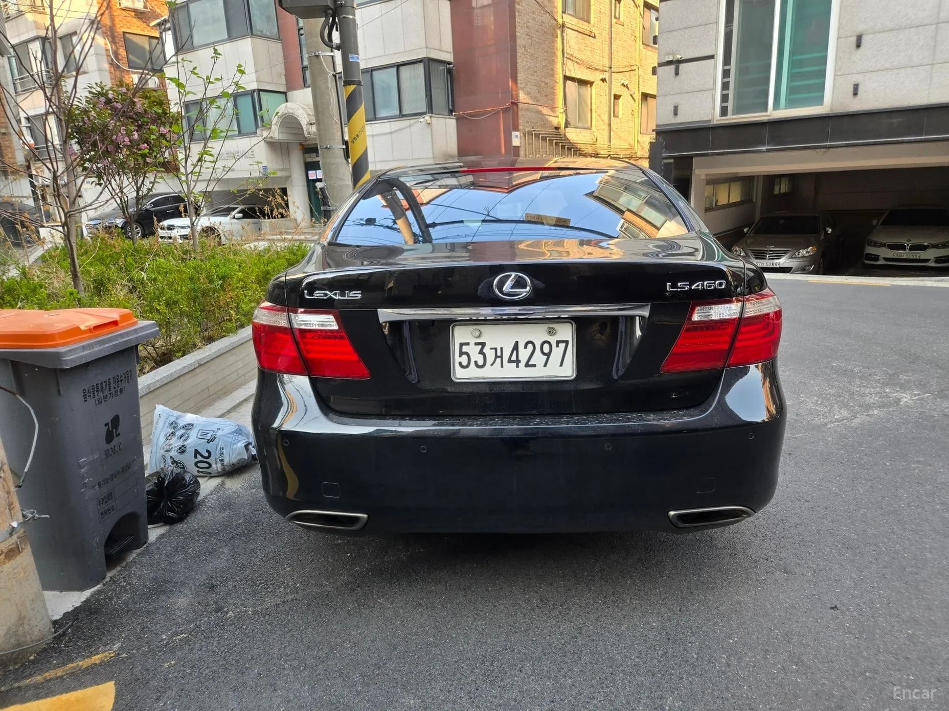 LS460