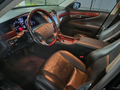 LS460