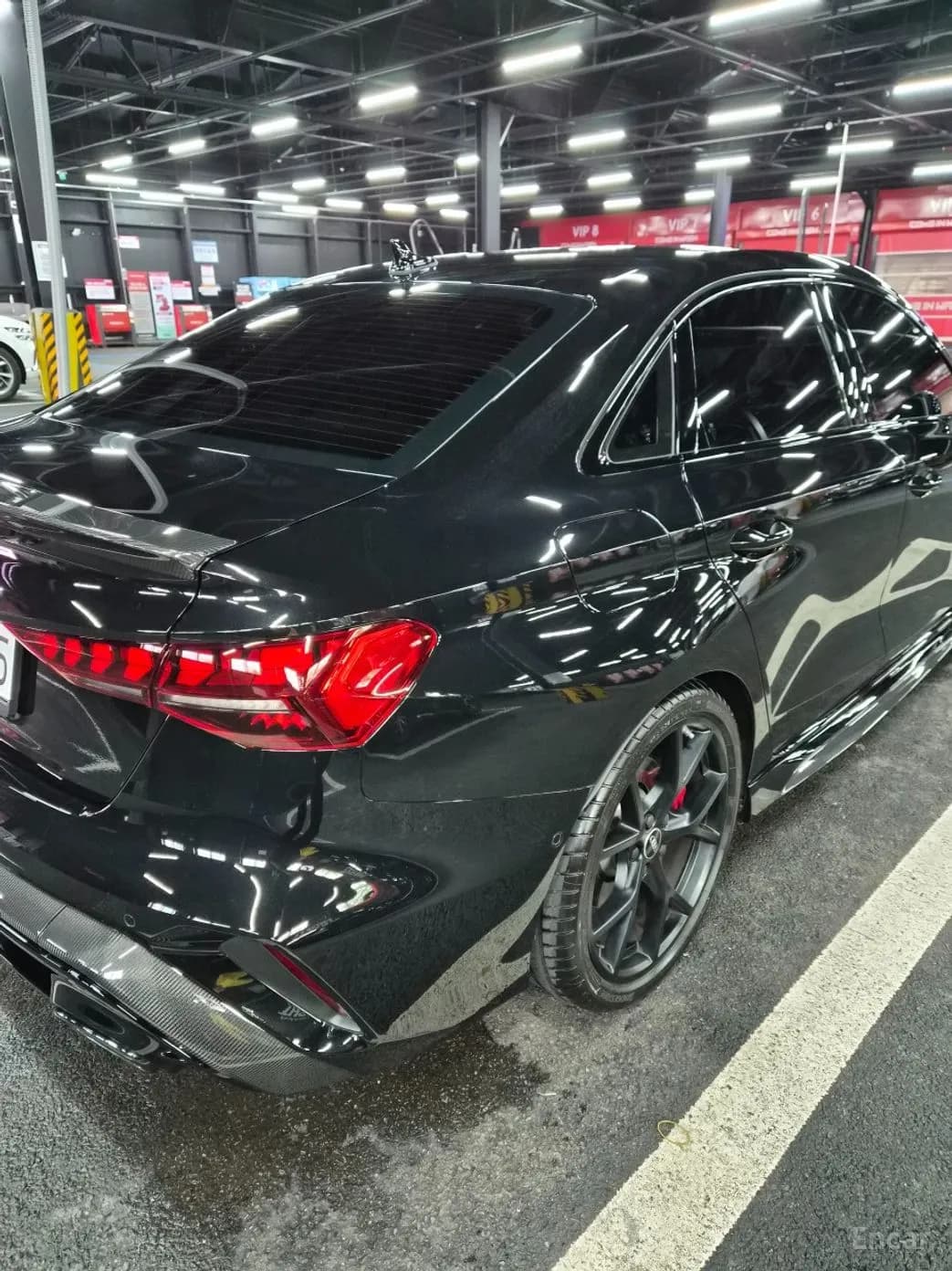 RS3 (8Y)