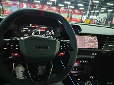 RS3 (8Y)