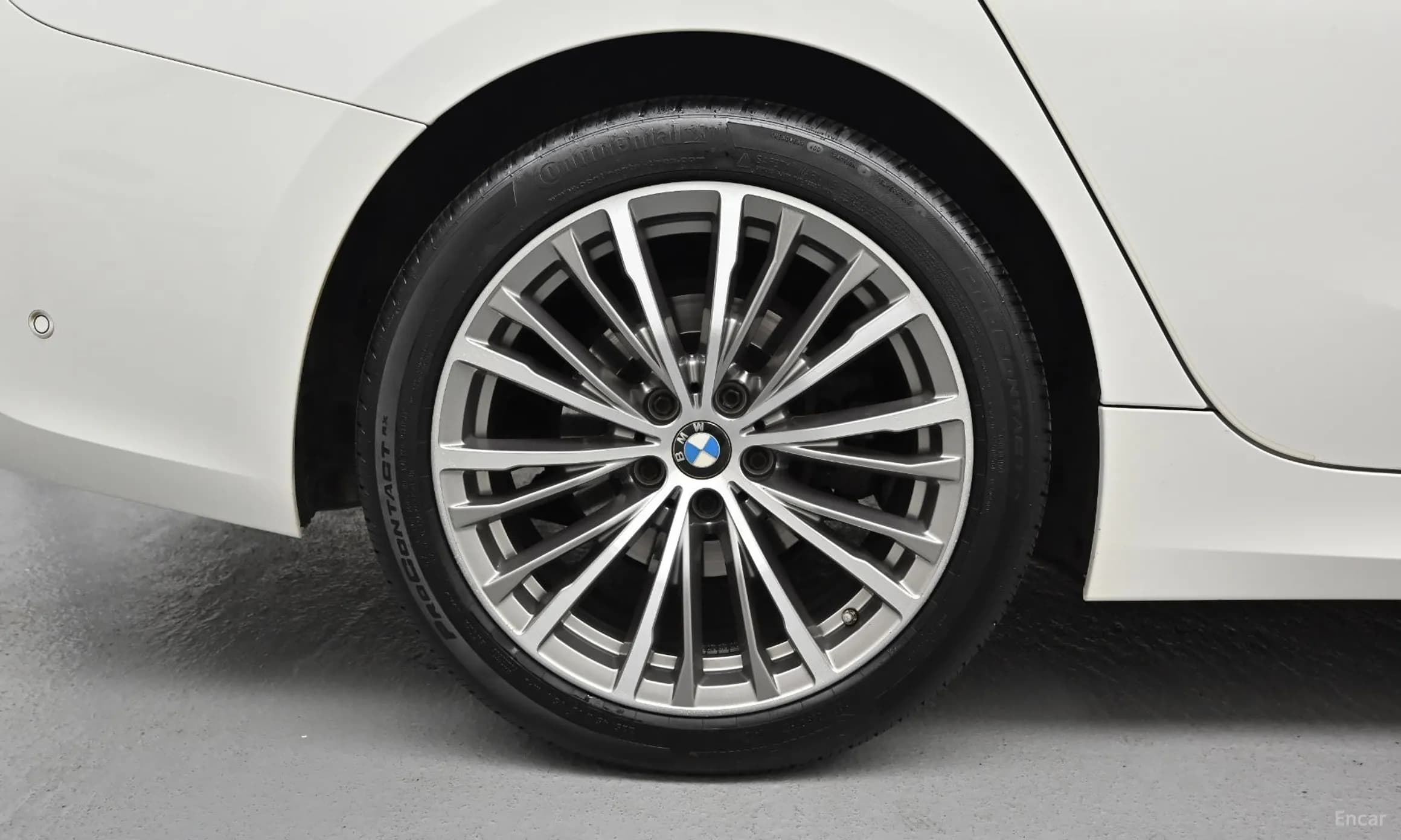 3 Series (G20)