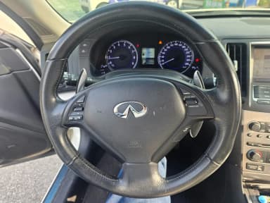 G37