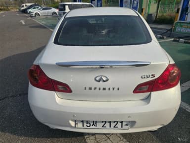 G37