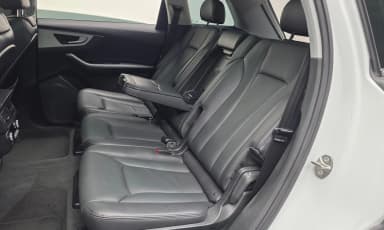 Q7 (4M)