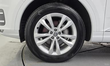 Q7 (4M)