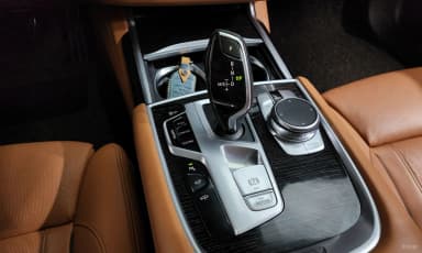 7 Series (G11)
