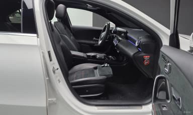 A-Class W177