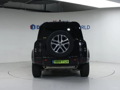 Defender (L663)
