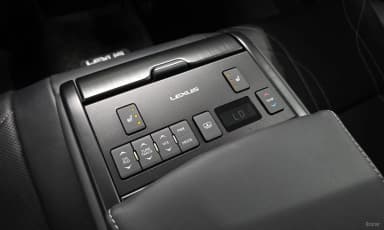 ES300h 7th Generation