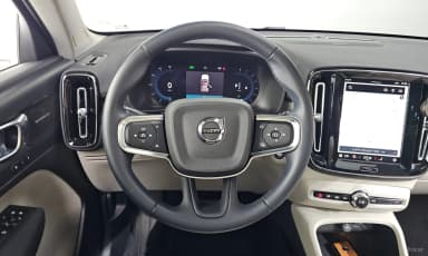 XC40