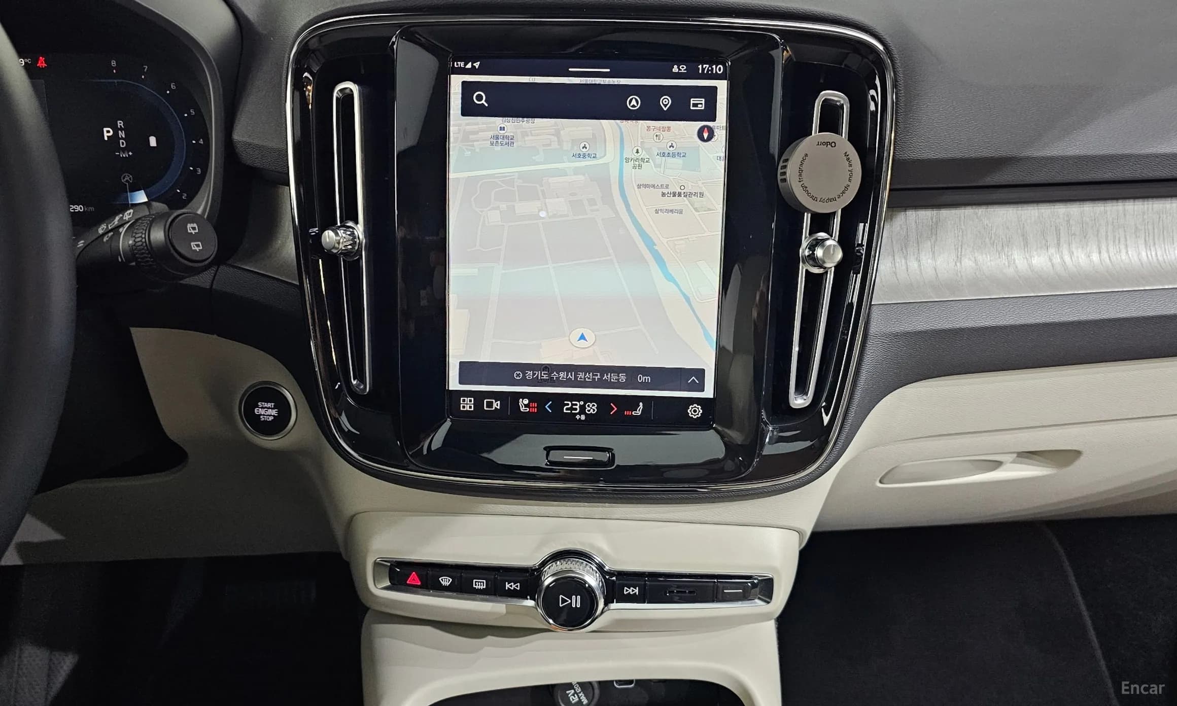 XC40