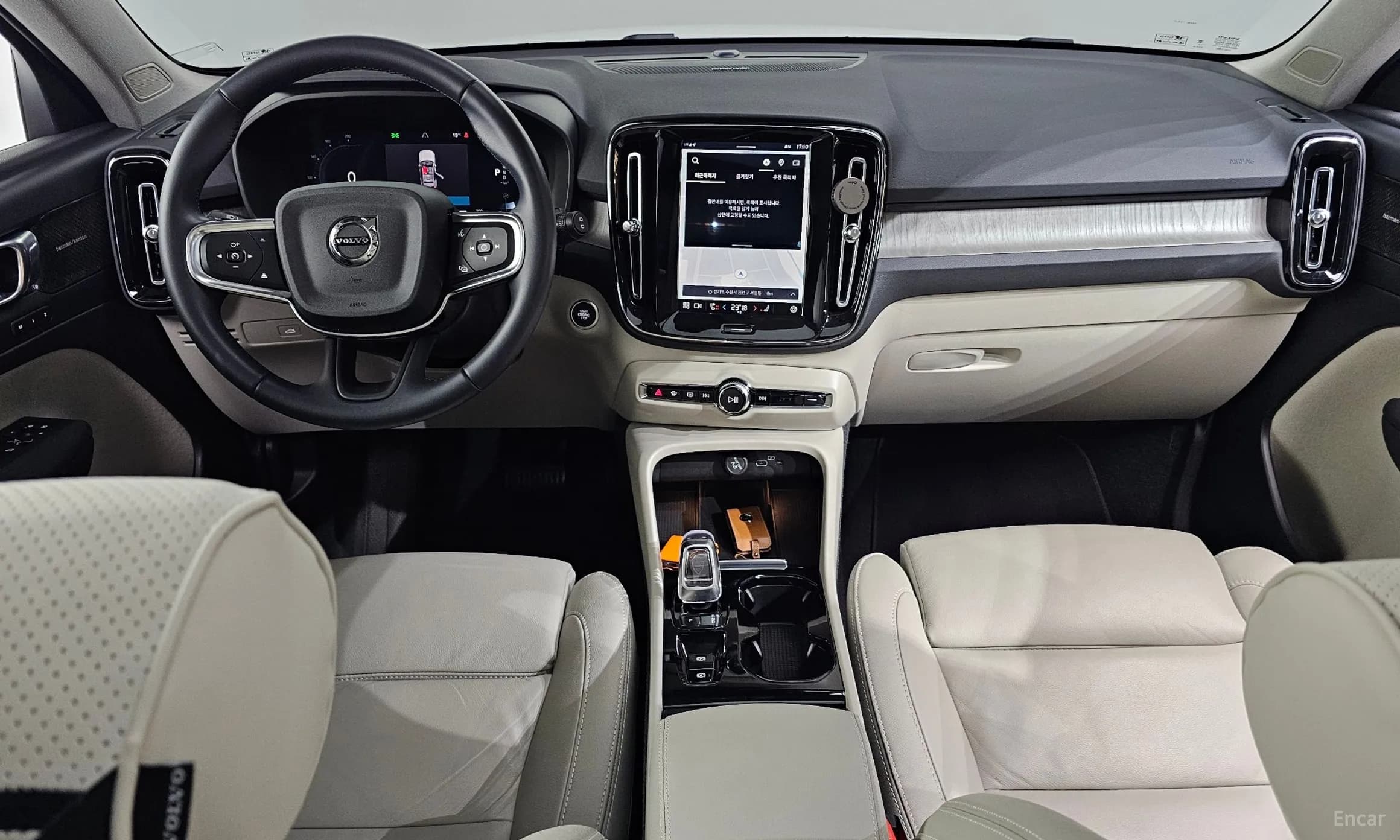 XC40