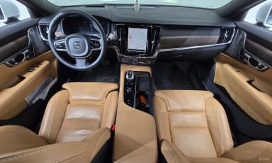 S90