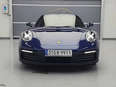 911 (992)