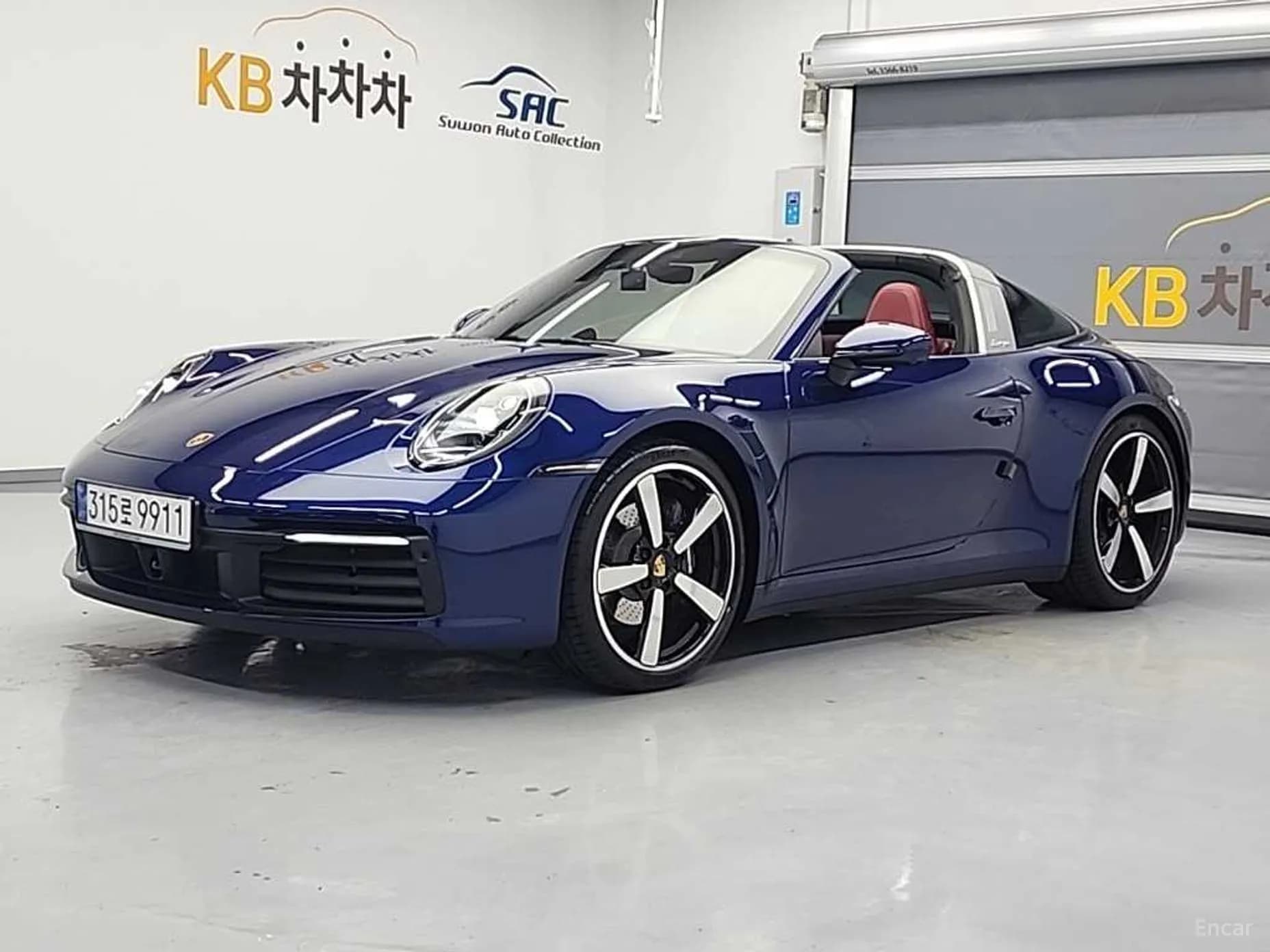 911 (992)