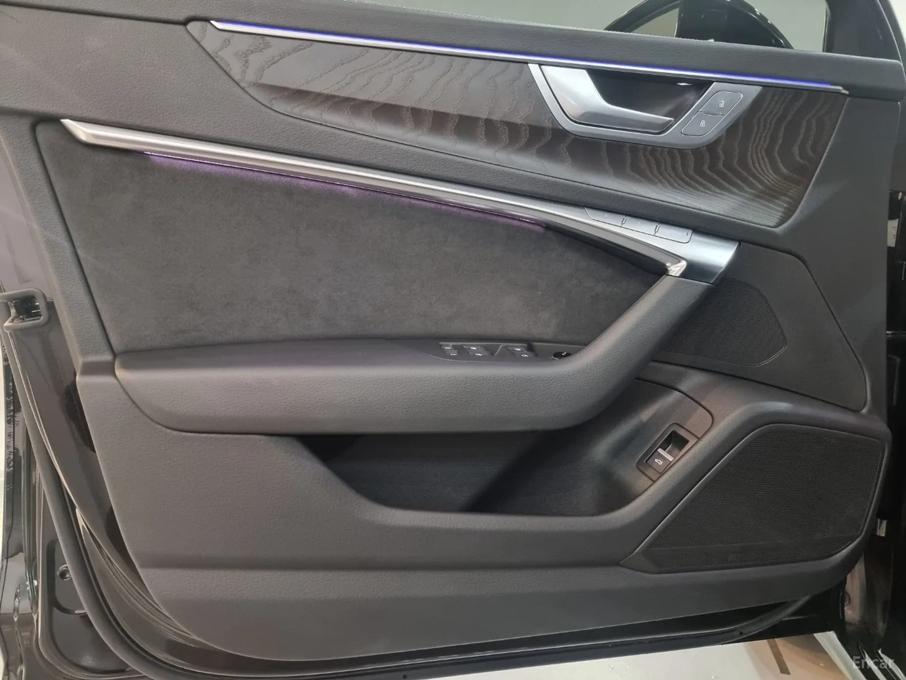 A6 (C8)
