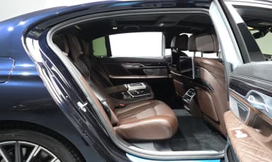 7 Series (G11)