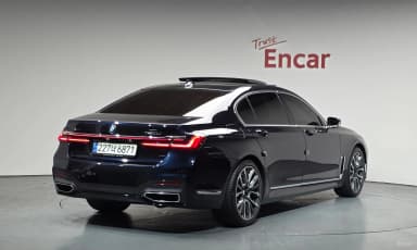 7 Series (G11)