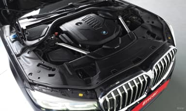 7 Series (G11)