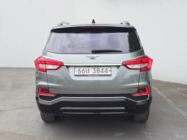 G4 Rexton